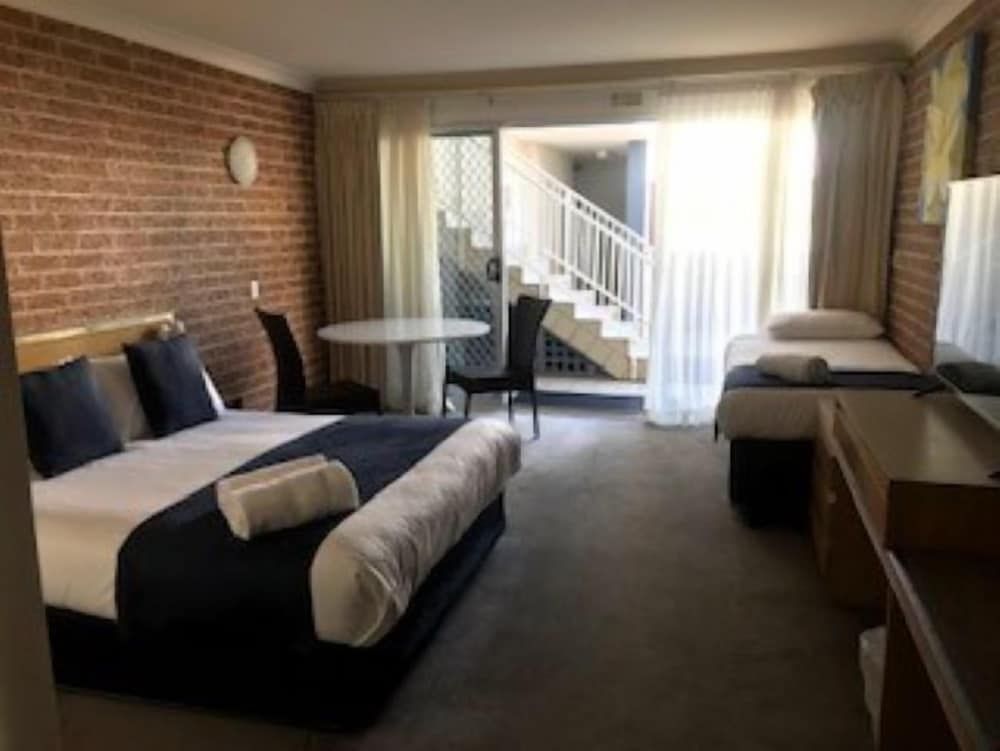 Basic Double Room