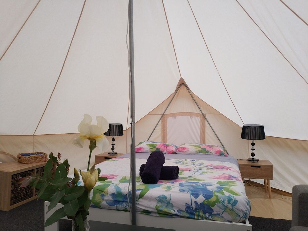 Zeehan Bush Camp Luxury Tent