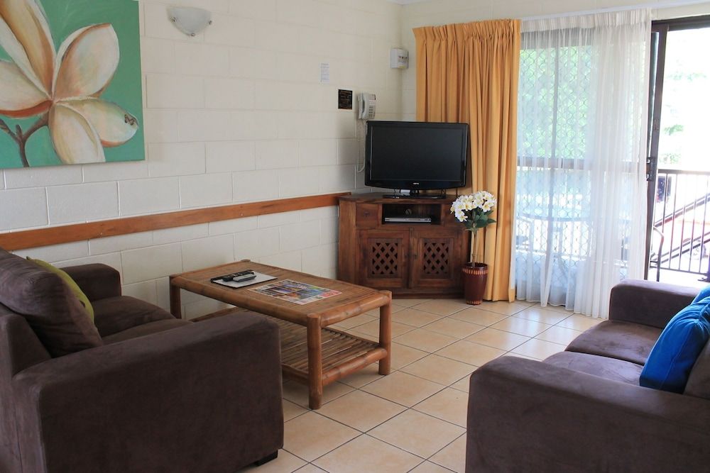 Oasis Inn Cairns Standard Apartment, 1 Bedroom 5
