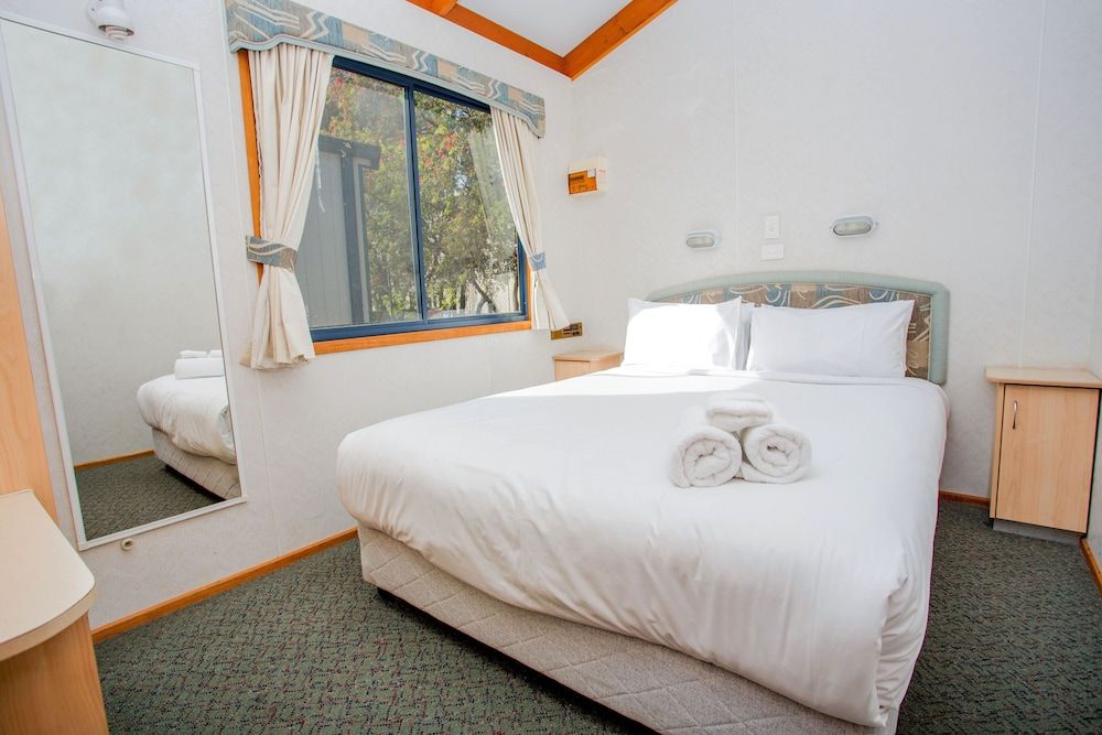 Standard Two Bedroom Cabin (B)