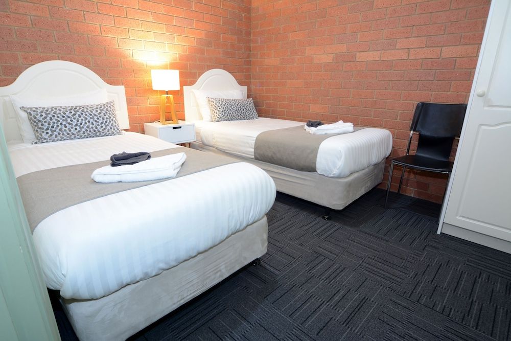 Bendigo Goldfields Motor Inn Standard Family Room (2 Bedrooms)