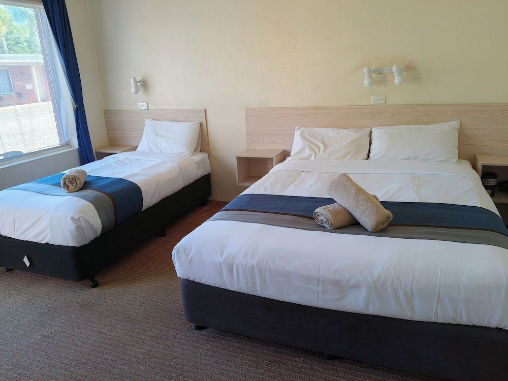 Red Chief Motel Twin 6