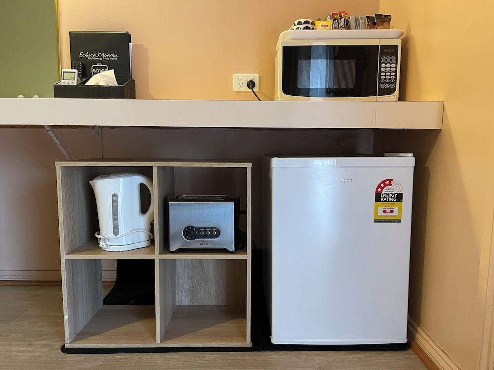 Philadelphia Motor Inn Echuca Family Room 7