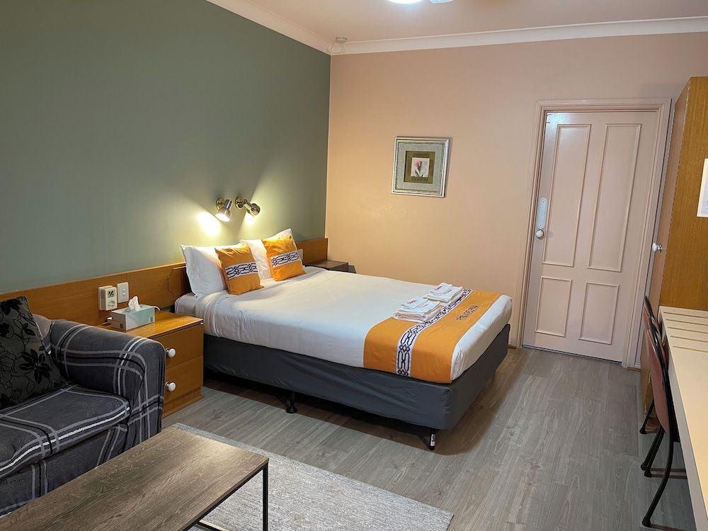 Philadelphia Motor Inn Echuca Standard Room, 1 Queen Bed