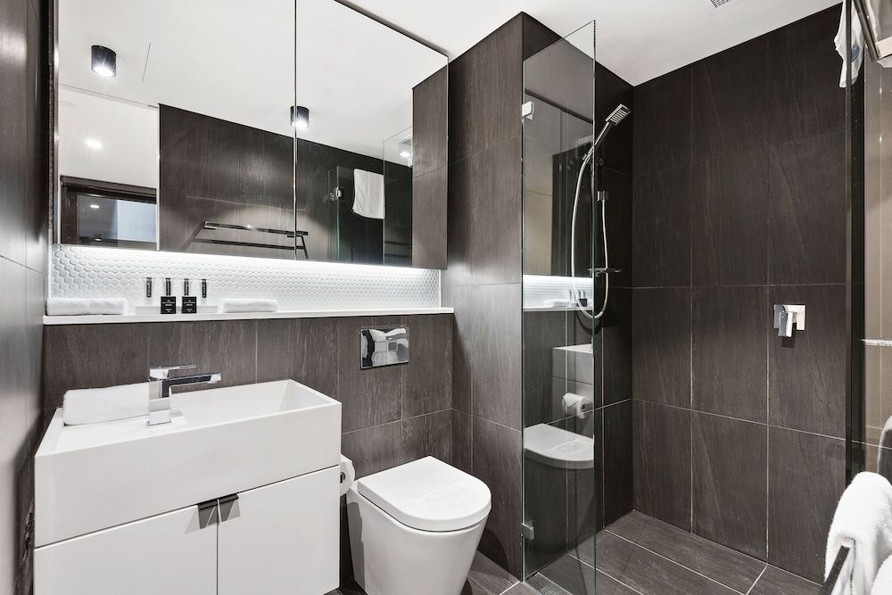 District South Yarra One Bedroom Upper Level Apartment 3