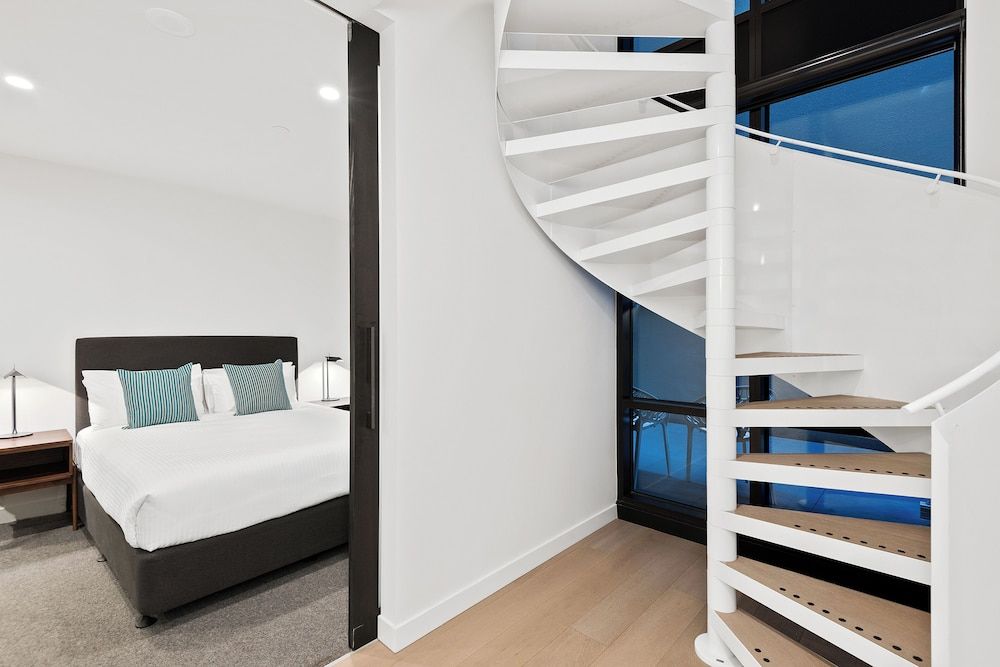 District South Yarra One Bedroom Superior Apartment