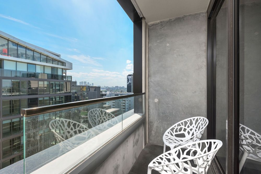 District South Yarra One Bedroom Apartment 5