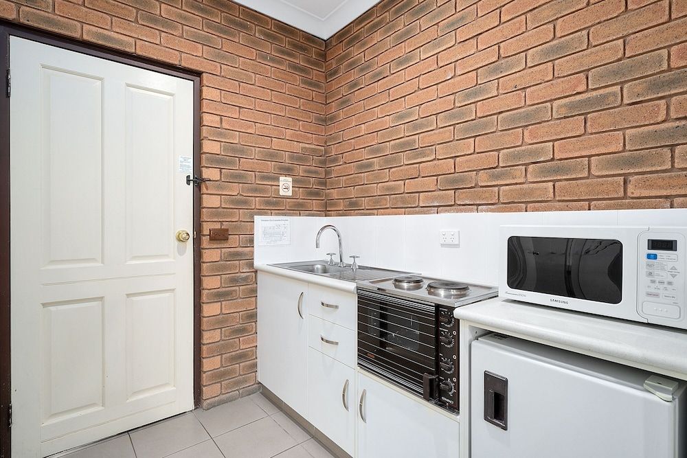 Heritage Motor Inn Corowa Superior Queen 2