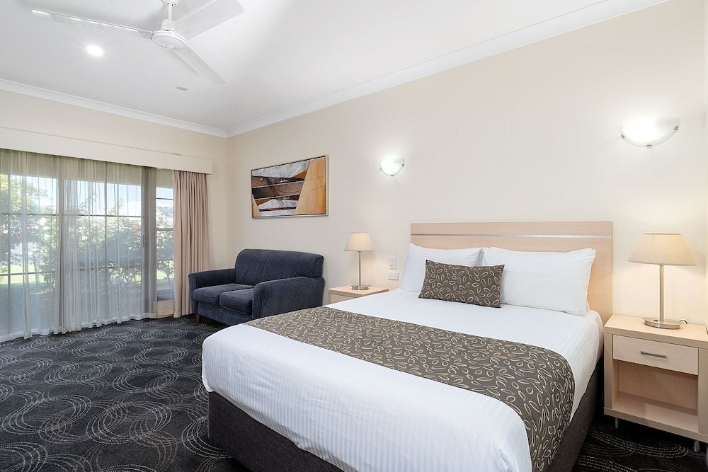 Heritage Motor Inn Corowa Superior Queen 4