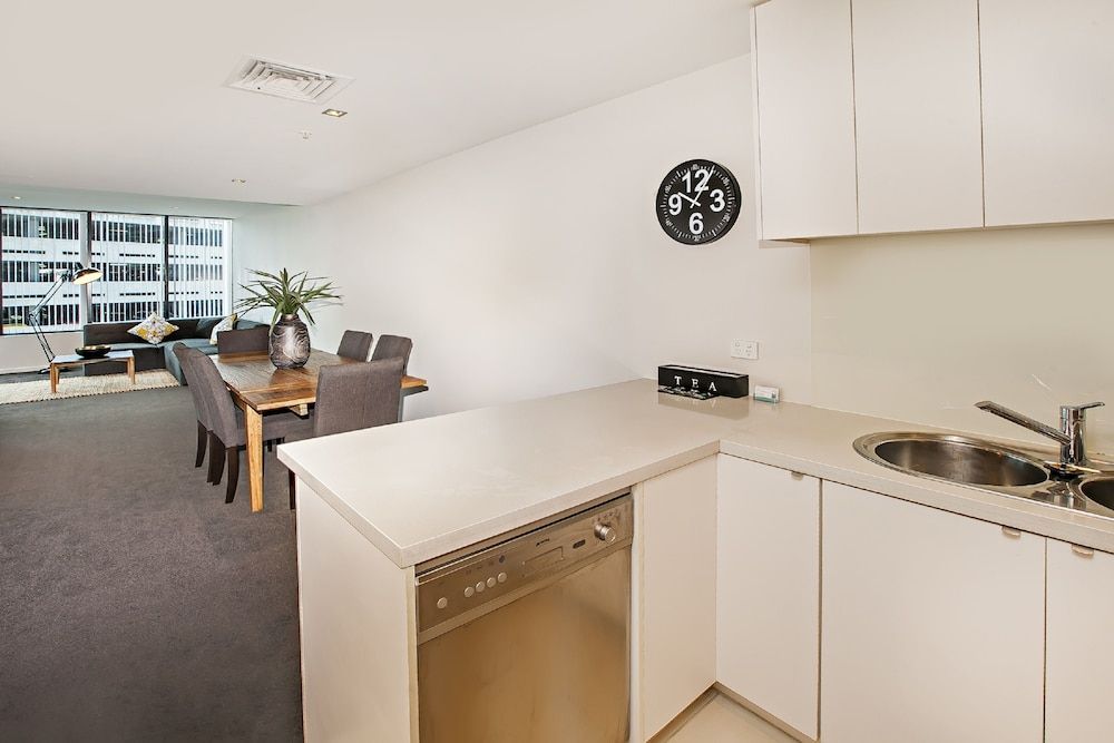 Melbourne Holiday Apartments Flinders Wharf 2 Bedroom 1 Bath Standard Apartment 7
