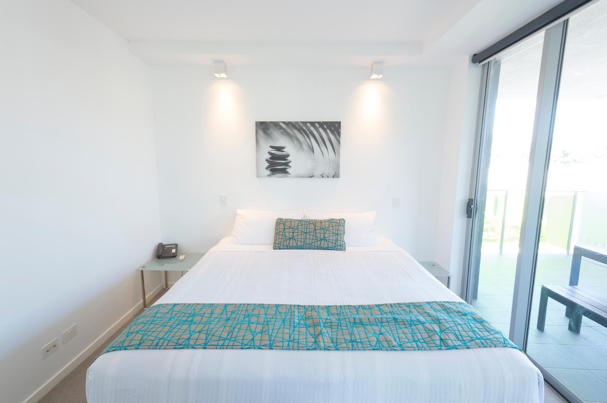 2 Bedroom Deluxe Apartment 