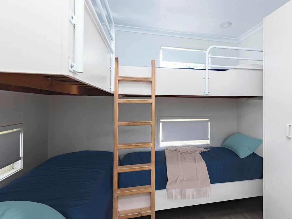 Barlings Beach Holiday Park Beach Comber Cabin