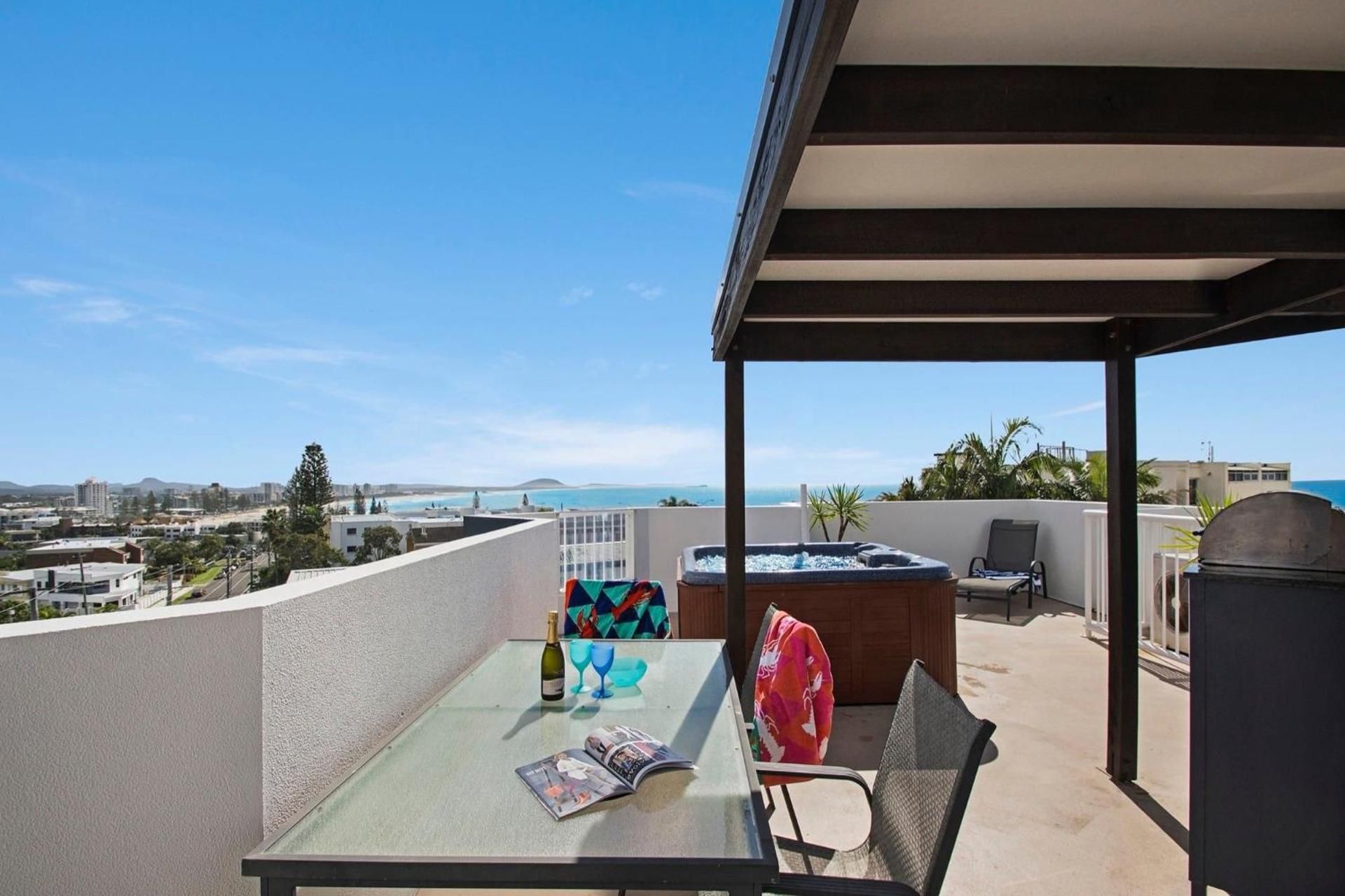 Superior Two Bedroom Apartment (with External Rooftop Spa)