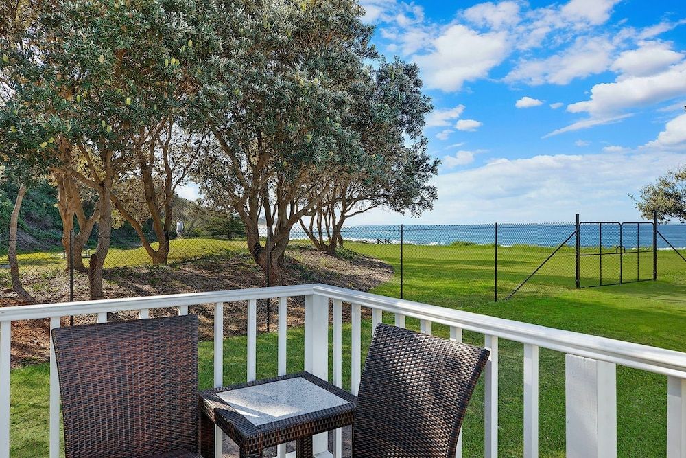 Blue Lagoon Beach Resort 2 Bedroom Ocean View Cabin 5