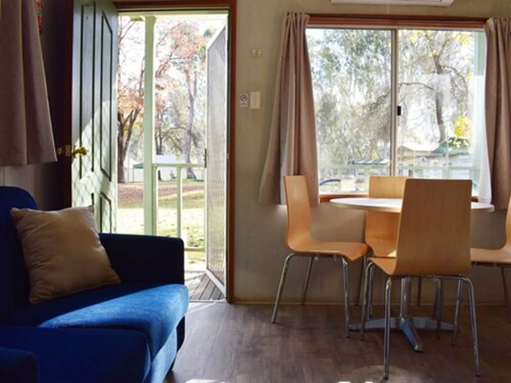 Budget Cabin (no Ensuite)