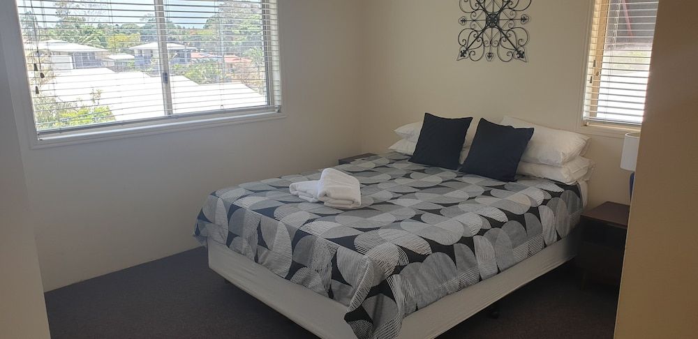 1 Bedroom Apartment - Sea View