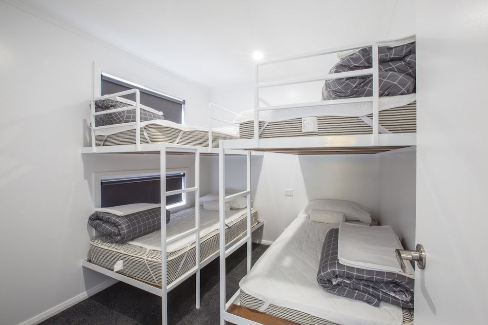 Luxury Cabin, 3 Bedrooms, 2 Bathrooms