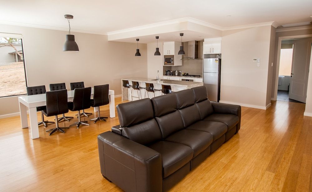 Neagles Retreat Villas Villa 1 6