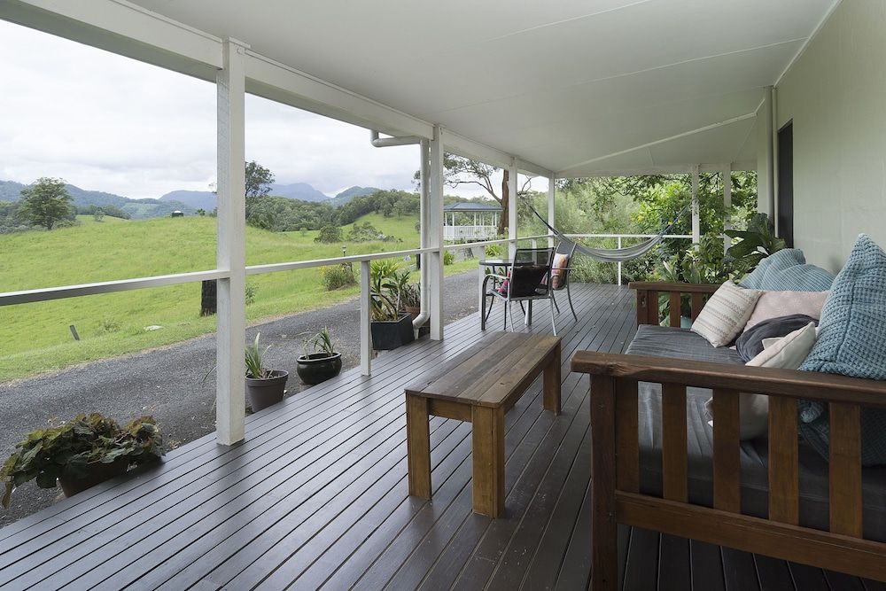 Standard Suite, 1 Bedroom, Non Smoking, Balcony (Mt Warning View - B&B)
