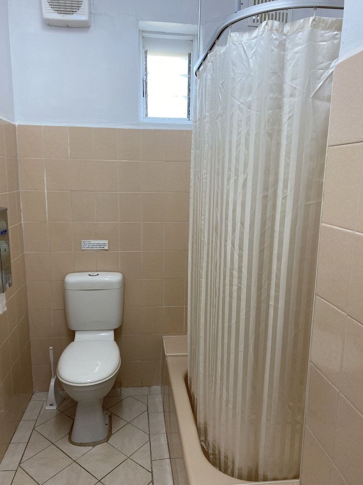 Paddle Steamer Motel Family Suite 4