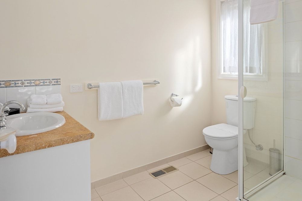 Yarra Gables Cottage, 3 Bedrooms 17