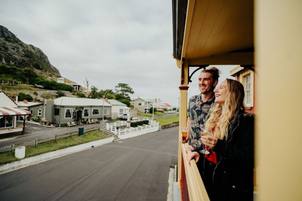 Stanley Hotel Stanley Hotel Queen Ensuite 3