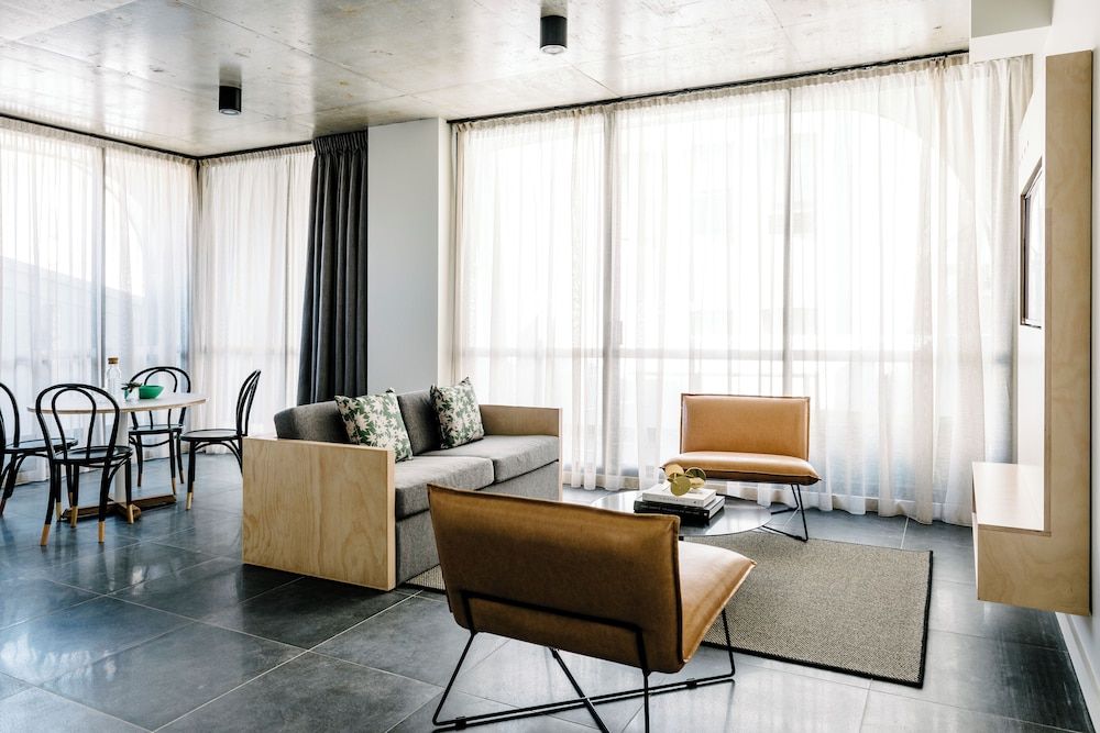 Superior One Bedroom Suite