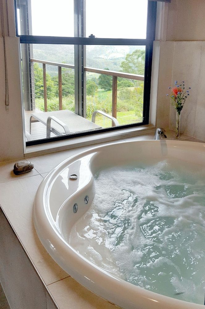 Blue Summit Cottages Premium Cottage, Kingfisher 5