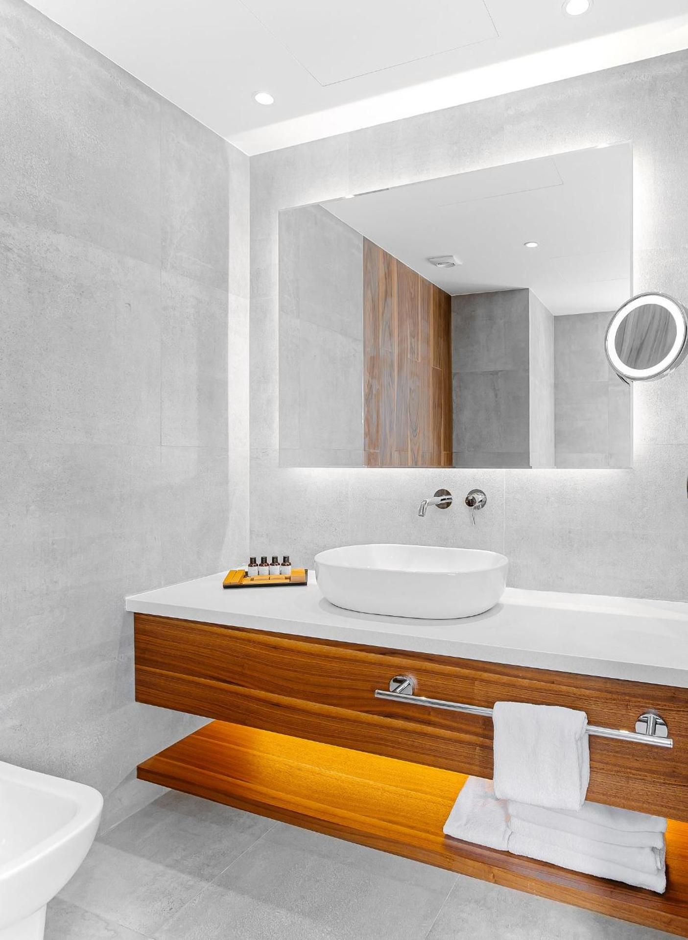 Junior Suite Double or Twin