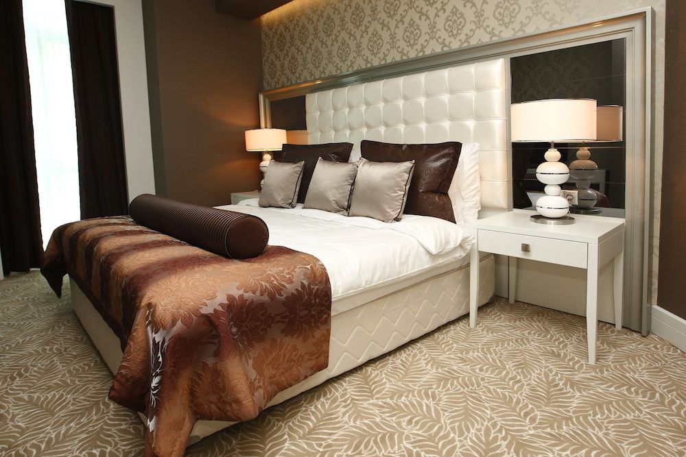 undefined Qafqaz Baku City Hotel & Residences 4
