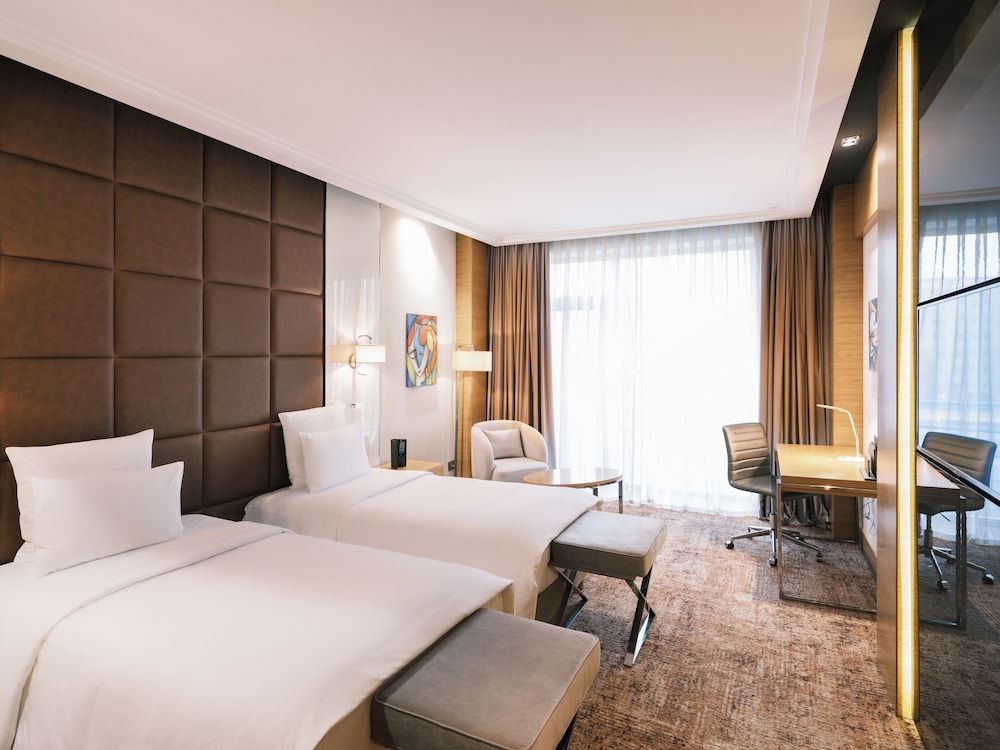 Mövenpick Winter Park Baku Standard Room, 2 Twin Beds