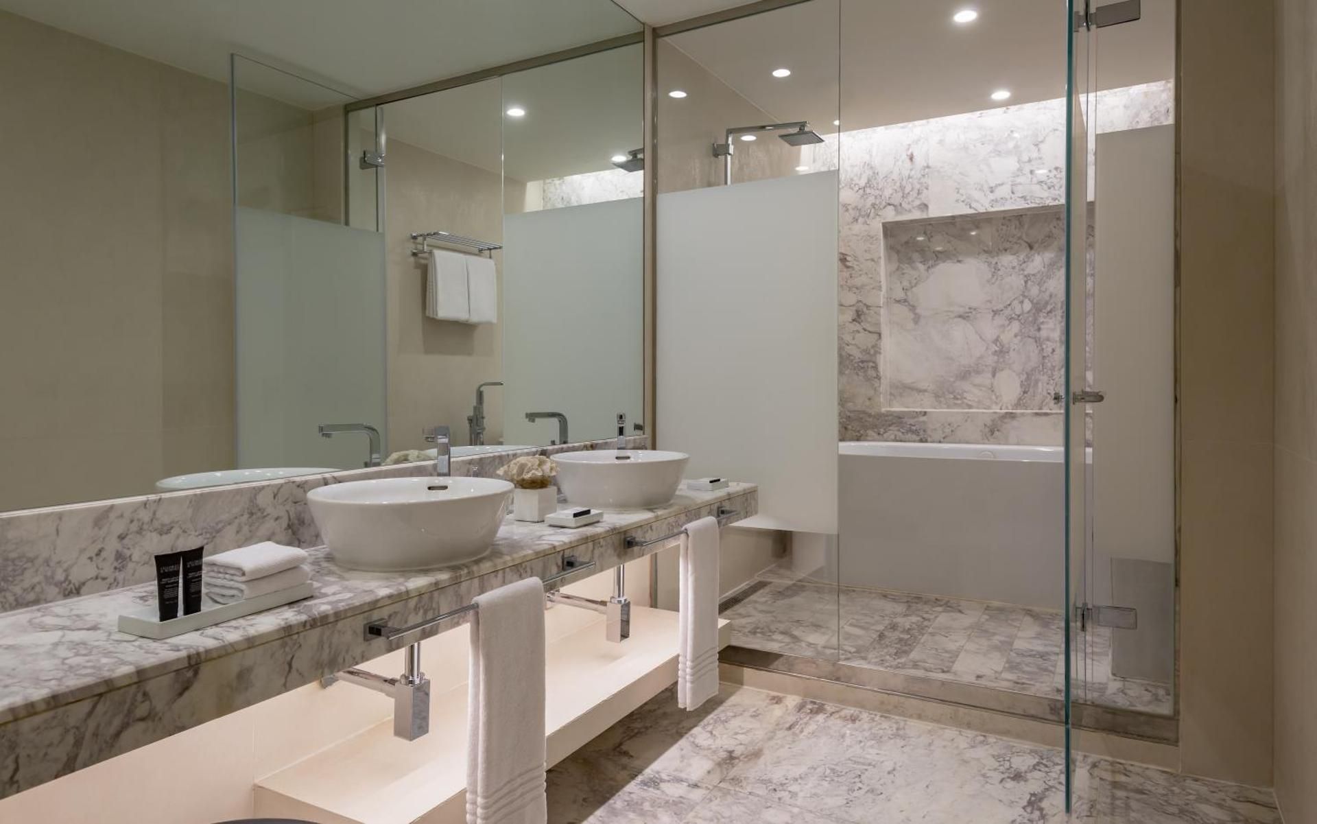 Khazar Suite, 1 Bedroom Suite, 1 King, Sea view