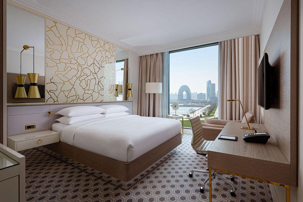 Room, 1 King Bed, Sea View