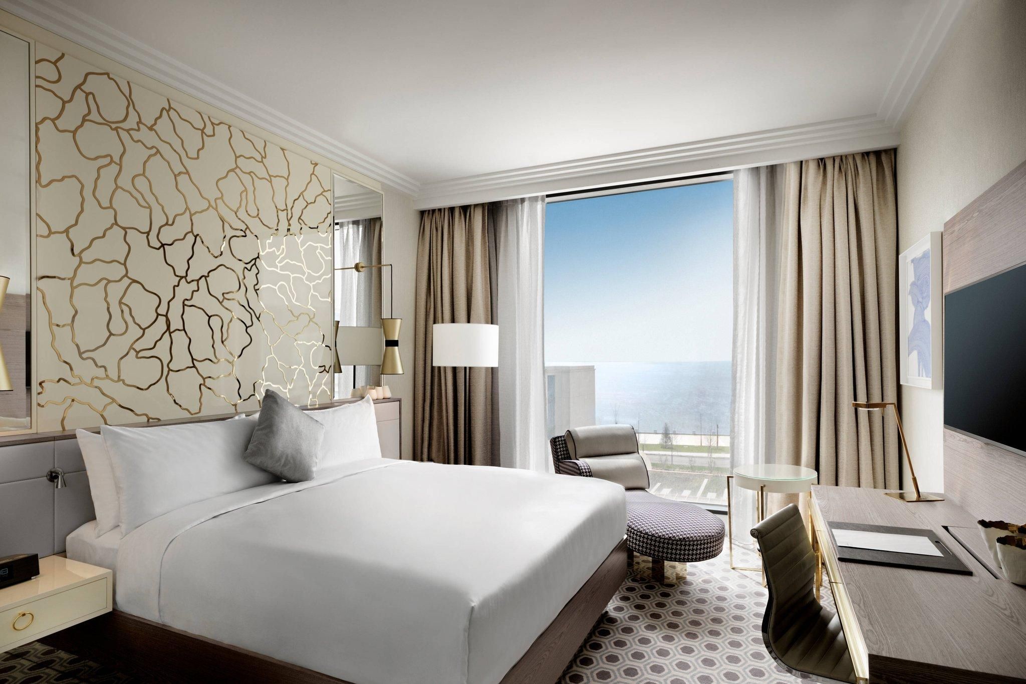 Executive Guest room, 1 King, Top floor