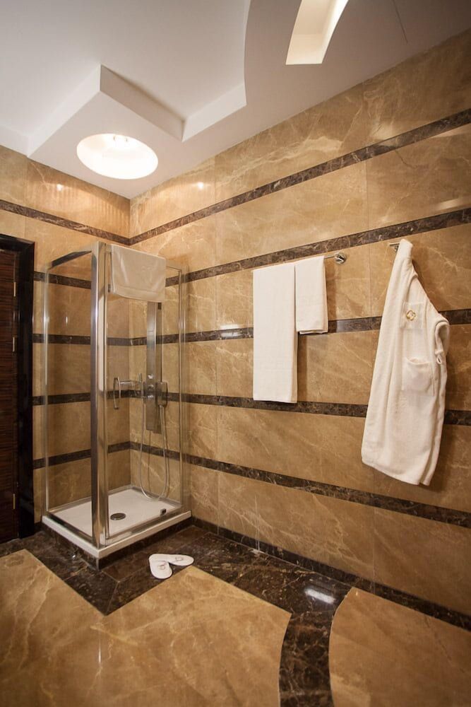 Sapphire Hotel Baku Business Double or Twin Room 6