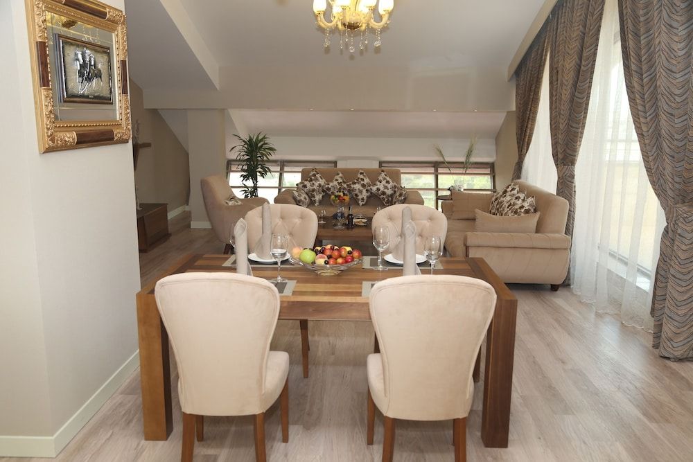 undefined Astoria Baku Hotel 2