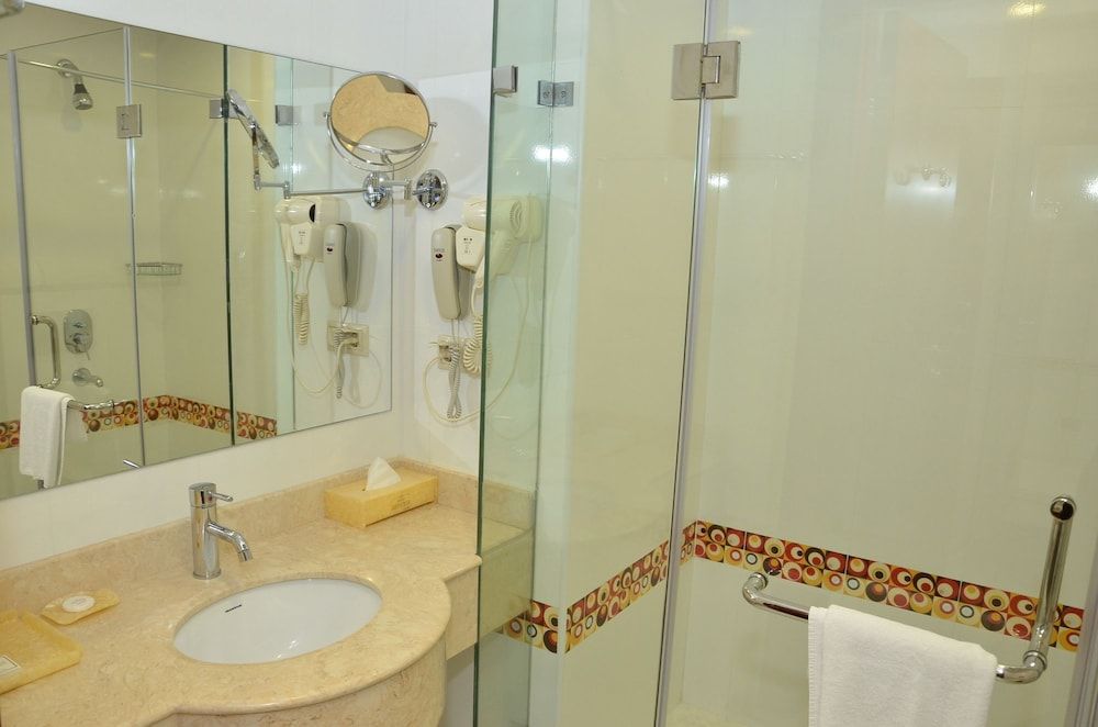 Astoria Baku Hotel Standard Double or Twin Room 4