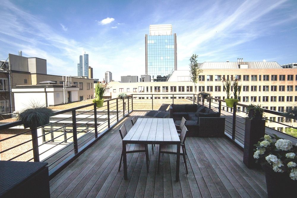 undefined Smartflats Design - L42 4