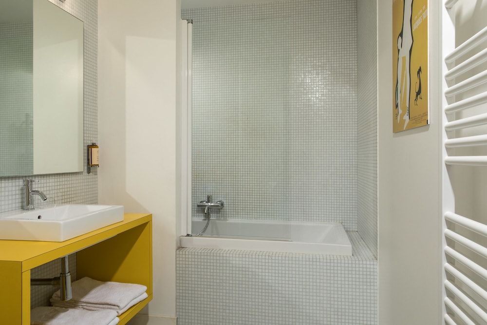 undefined Vintage Hotel Brussels 10