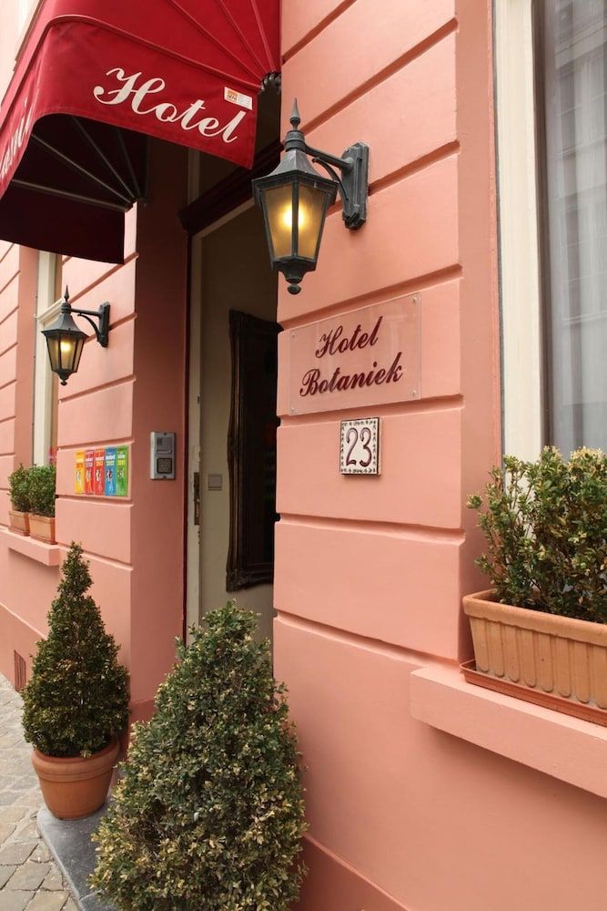 undefined Botaniek 3