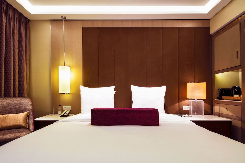 Tangla Hotel Brussels Superior Room, 1 King Bed