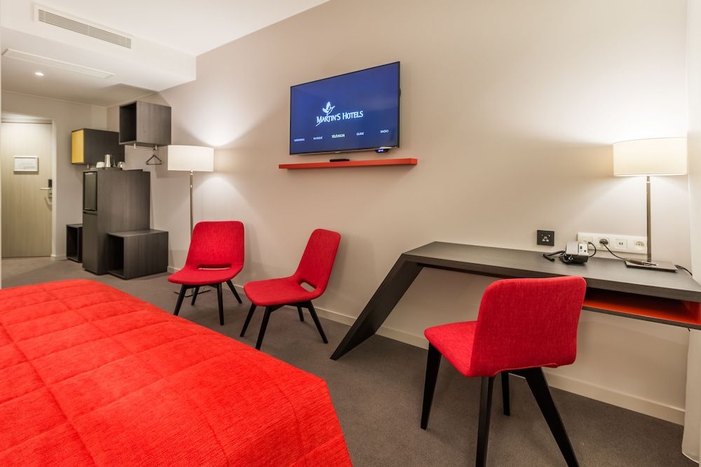 Martin's Red Standard Double or Twin Room 5