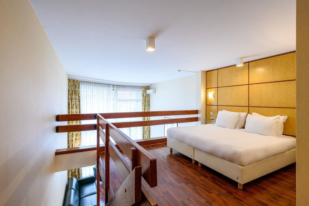Duplex, Double, Balcony