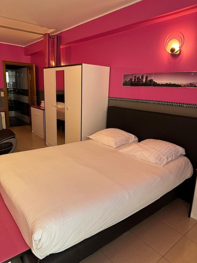 Aparthotel Résidence Bara Midi Deluxe Apartment (Sydney) 4