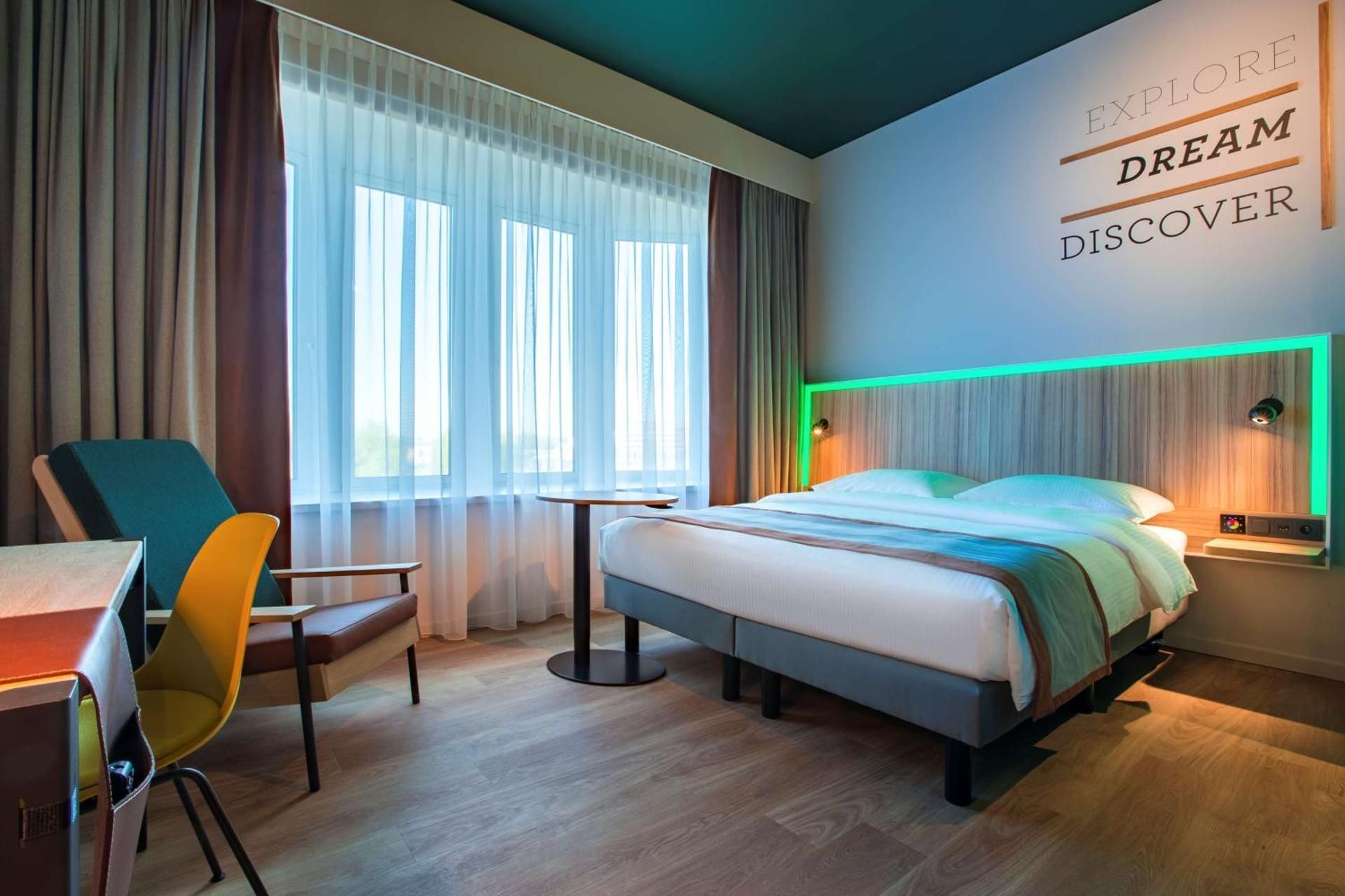 undefined Park Inn by Radisson Brussels Airport 7