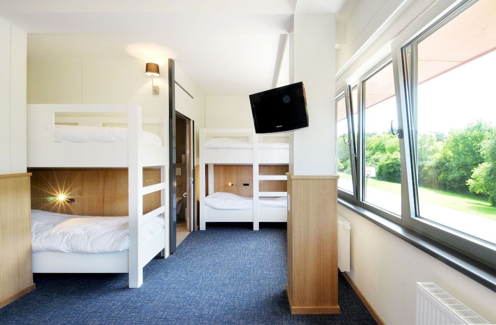 Mont-des-Pins Dennenheuvel Family Quadruple Room 3