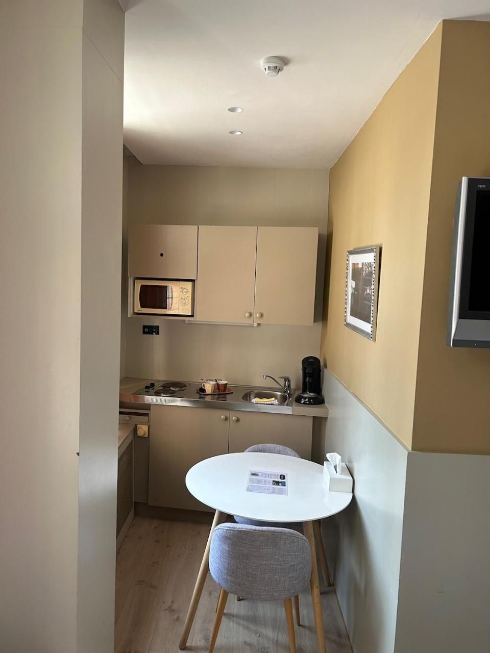 undefined Hotel Salvators 9