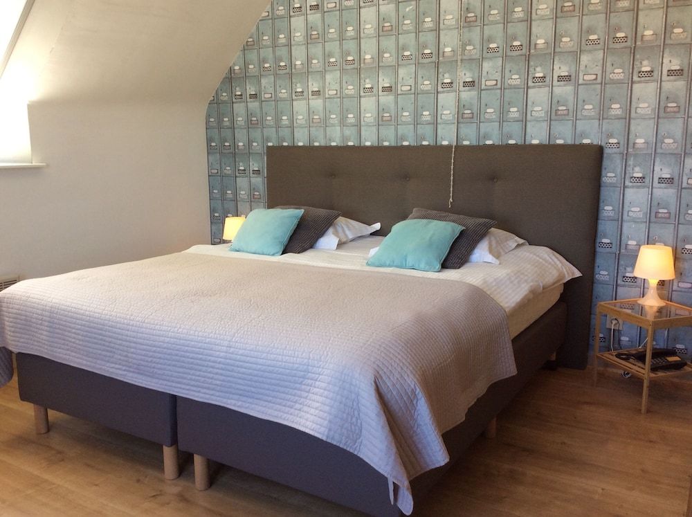 Hotel Butler Double Room 12