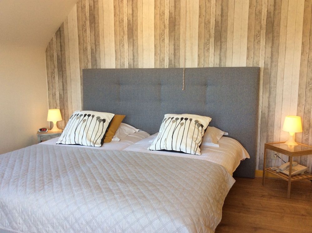 Hotel Butler Double Room 10