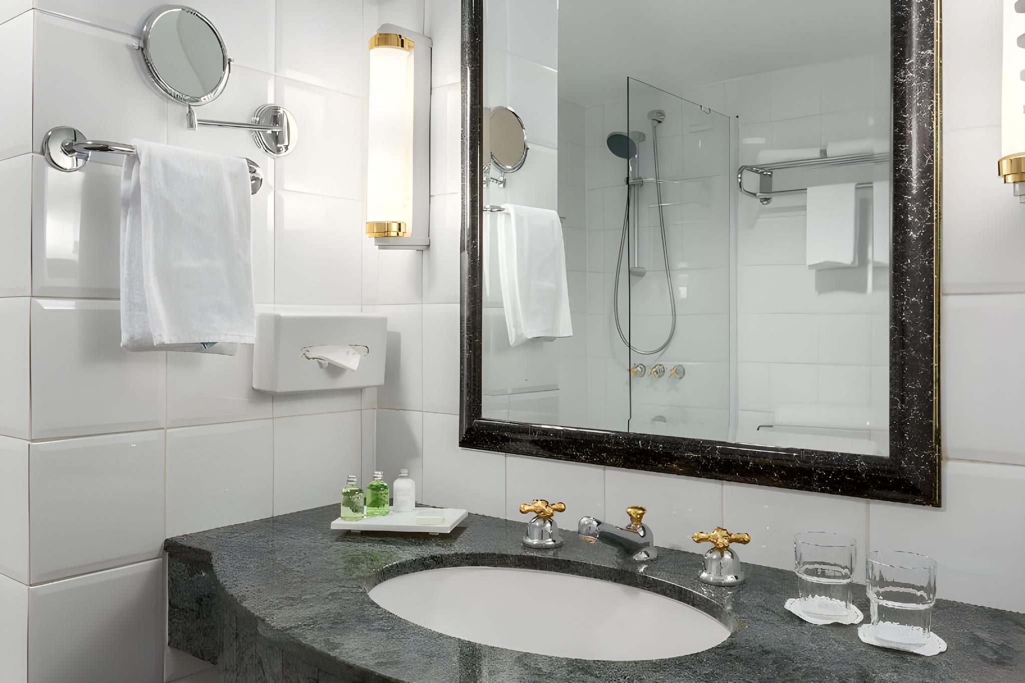 undefined NH Brussels Carrefour de L Europe 6